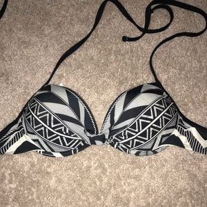 Black and white push up bikini